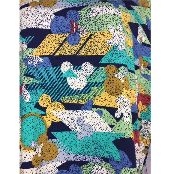 Women's Top Casual LULAROE Irma Disney Collection Mickey Minnie- Size: XS  (2-6) - Picture 6 of 9